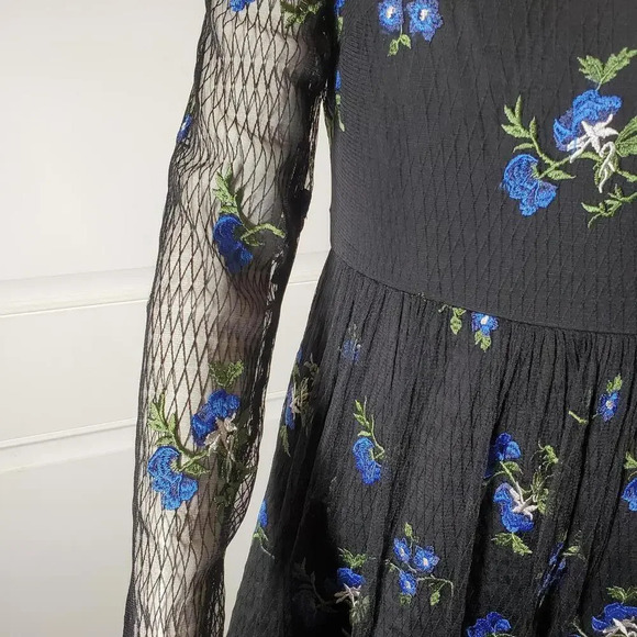 Taylor Dresses Women's Long Sleeve Embroidered A-Line Dress Size 8 - Picture 7 of 16